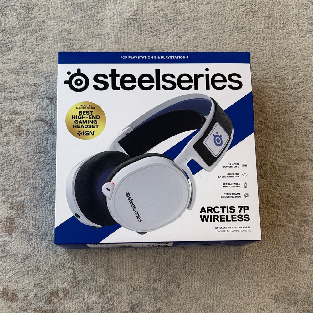 SteelSeries Arctis 7P Wireless Headphones - Black and White